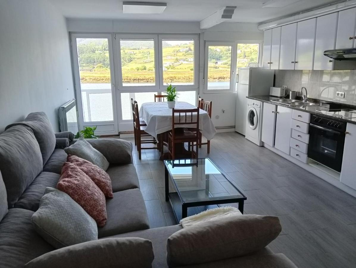 Apartamento Ria Navia Bagian luar foto